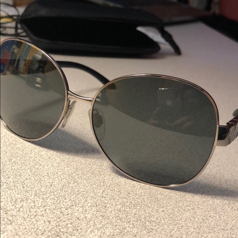 Burberry sunglasses